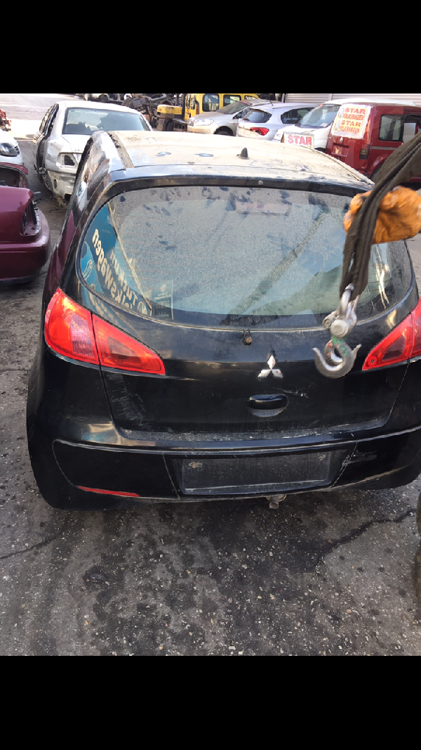 mitsubishi-colt-arka-bagaj-kapagi-arka-camurluk-cikma-yedek-parca
