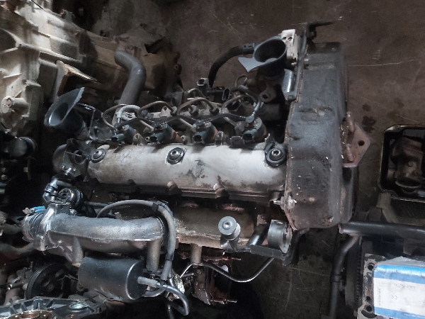 mitsubishi-carisma-19-did-cikma-motor-f9k-cikma-sanziman-yedek-parca