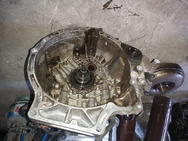 mazda-323-familia-15-otomatik-sanziman