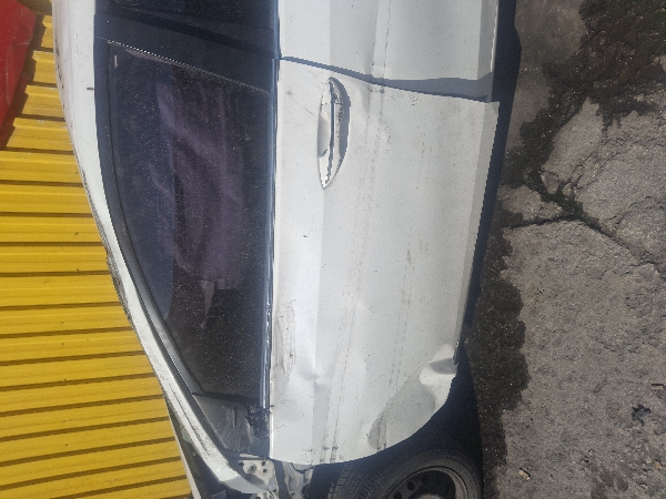 toyota-corolla-sol-on-kapi-2013-2018-cikma-yedek-parca-japon-market