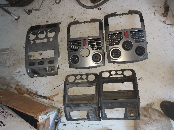 daihatsu-terios-sirion-teyip-paneli-orta-consol-cikma-yedek-parca-japon-market